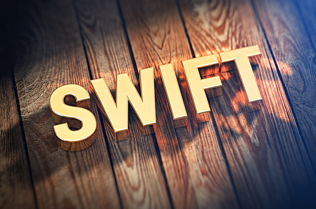 【Swift入門】Swift文法を楽しく理解しよう - クラスとインスタンス
