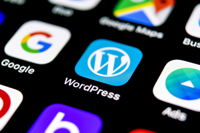 ドメインもサーバーもデータベースも無料でWordPressを運用してみる